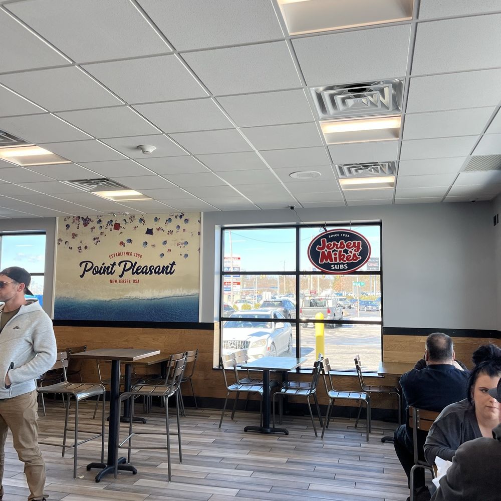 Jersey Mike's Subs - Fast Food Near Me - Manchester, New Hampshire Jersey Mike's Subs - Fast Food Near Me - Manchester, New Hampshire