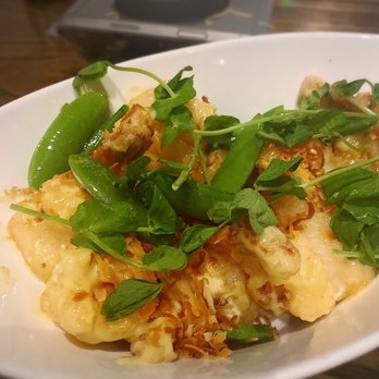 Lineage - Honey Garlic Shrimp & Snow Peas - Asian Fusion Near Me - Wailea, Hawaii Lineage - Honey Garlic Shrimp & Snow Peas - Asian Fusion Near Me - Wailea, Hawaii