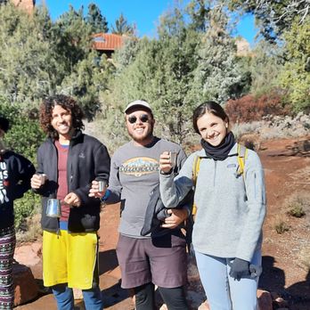 Hiker Help - Taxis Near Me Hiker Help - Taxis Near Me