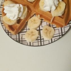 Bids Chicken & Waffles - Waffle topped with banana chips & Whipped Cream