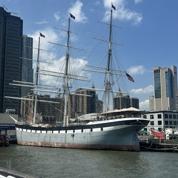 Watermark - These boats are majestic - Cocktail Bars Near Me - New York, New York Watermark - These boats are majestic - Cocktail Bars Near Me - New York, New York