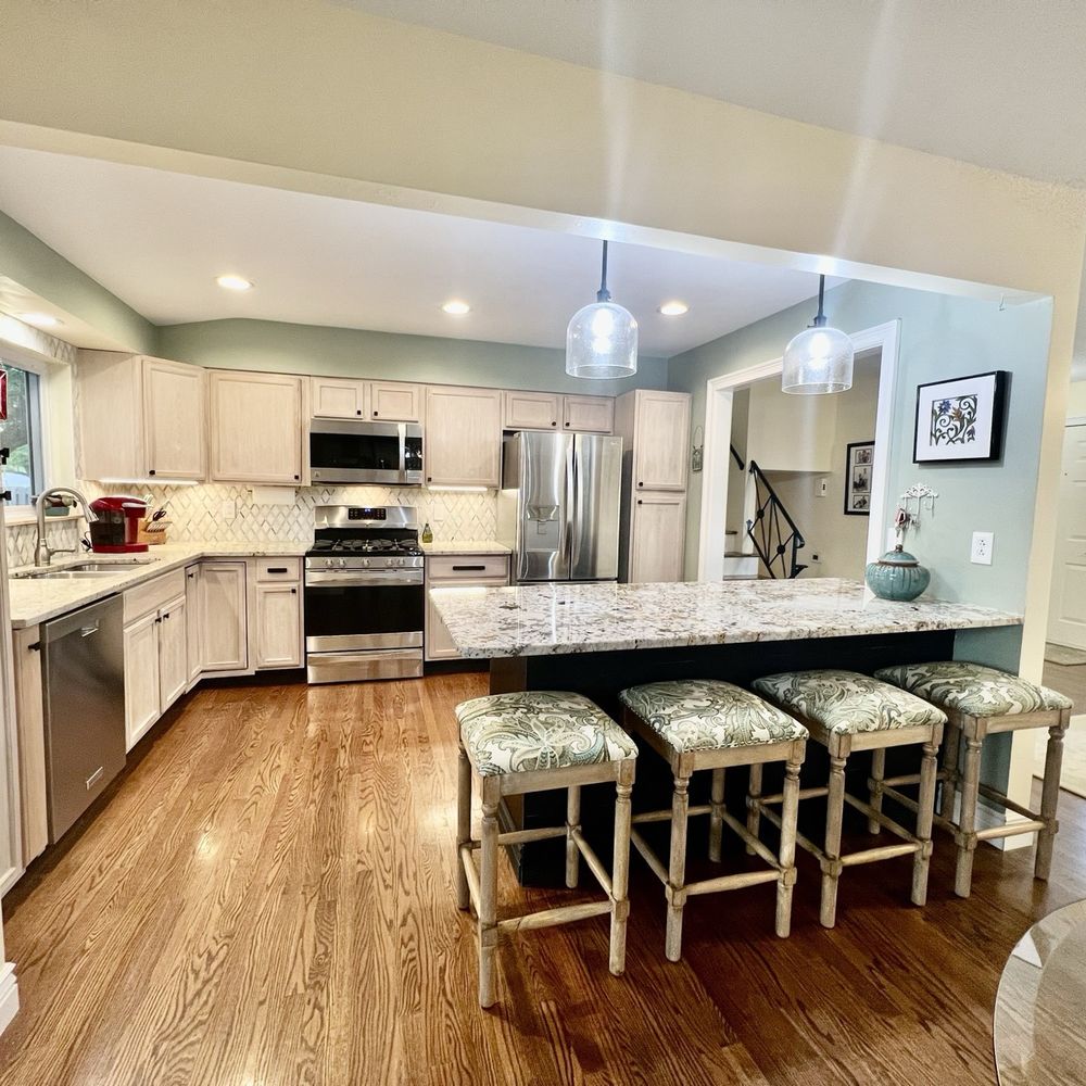 Blake Floor Company - Flooring Near Me - Fenton, Missouri