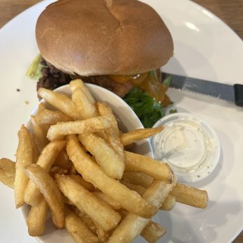 Broken Yolk Cafe - Crispy chicken sandwich and French fries - Breakfast & Brunch Near Me - Costa Mesa, California
