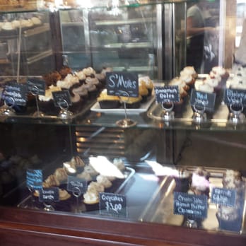 Sweet T's Bakeshop - Bakeries Near Me - Haddonfield, New Jersey