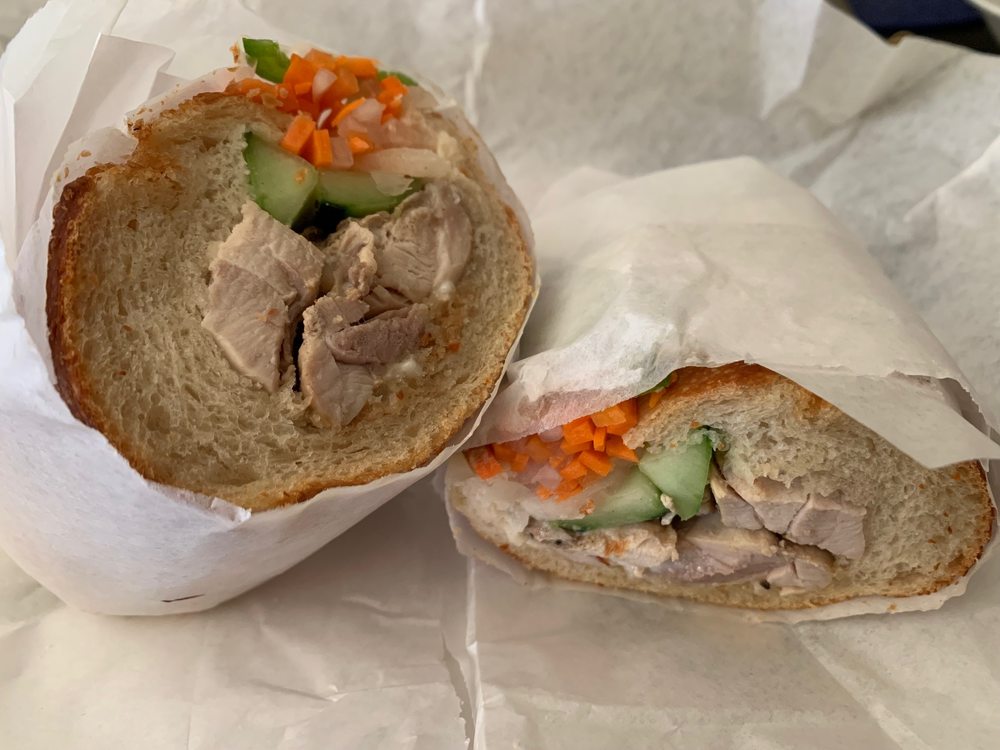 b&b - Banh Mi & Boba