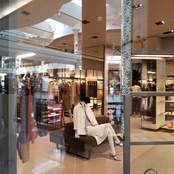 Bottega Veneta - Leather Goods Near Me - McLean, Virginia