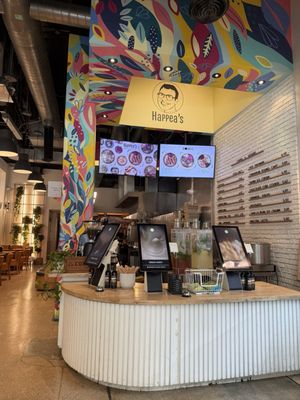 Happea's Mediterranean Grill by null
