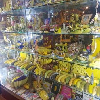 International Banana Museum - Museums Near Me - Mecca, California