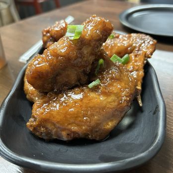 Kong’s Kitchen - Oyster wings - Asian Fusion Near Me - Saint Paul, Minnesota