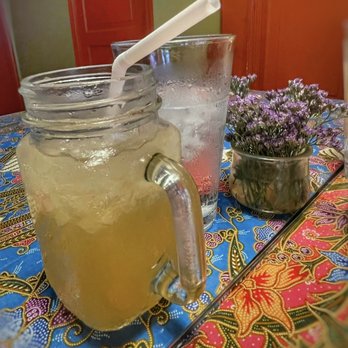 White Jasmin Thai Cuisine - Lemongrass iced tea - Thai Near Me - Lansdale, Pennsylvania White Jasmin Thai Cuisine - Lemongrass iced tea - Thai Near Me - Lansdale, Pennsylvania