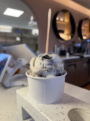 MOMU Ice Cream by null