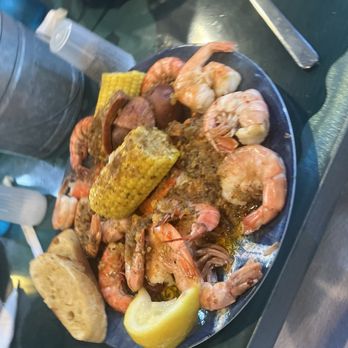 Beachside Seafood - Trio shrimp boil - Seafood Near Me - Indialantic, Florida Beachside Seafood - Trio shrimp boil - Seafood Near Me - Indialantic, Florida