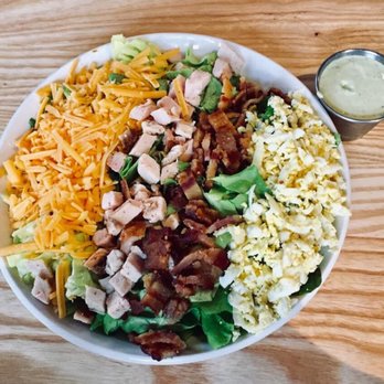 The Midwestern - Salad was delicious!  Avocado dressing was very good! - American Near Me - St. Louis, Missouri
