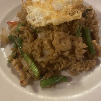 Baan Thai Restaurant - Basil fried rice - Thai Near Me - Leavenworth, Kansas Baan Thai Restaurant - Basil fried rice - Thai Near Me - Leavenworth, Kansas