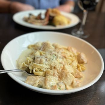 Real Seafood Company Grand Rapids - Seafood fettuccine Alfredo - Seafood Near Me - Grand Rapids, Michigan
