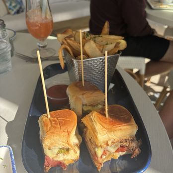Tipsy Mermaid - Medianoche Sliders - Seafood Near Me - Zionsville, Indiana Tipsy Mermaid - Medianoche Sliders - Seafood Near Me - Zionsville, Indiana