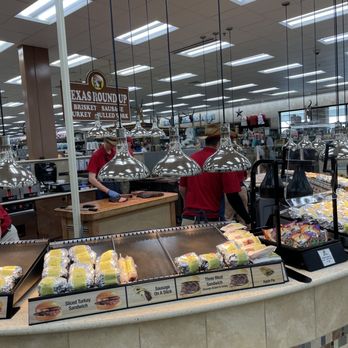 Buc-ee's - Gas Stations Near Me - Melissa, Texas