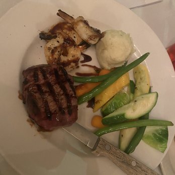 La Traviata - Italian Near Me - Long Beach, California