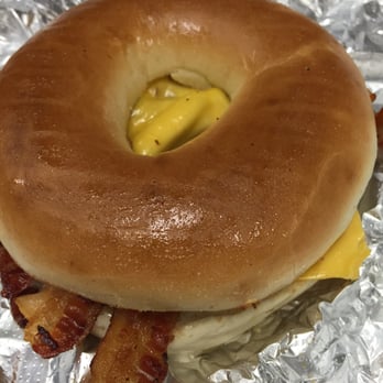 Ev's Deli - Delis Near Me - Louisville, Kentucky