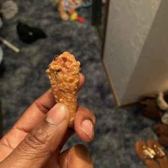 Boom Boom Chicken - I literally got 10 wings like this... so yeah, fuck these guys lol - Korean Near Me - Palmdale, California