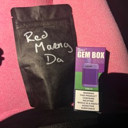 Green Gorilla - pain relief kratom and menthol vape!