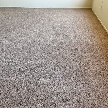 3-D Carpet Cleaning - Living room carpet after the cleaning. - Home Cleaning Near Me