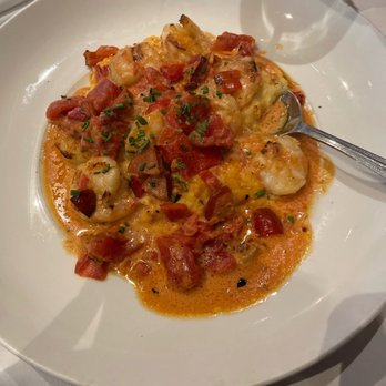 Seasons 52 - Shrimp and grits - New American Near Me - Indianapolis, Indiana Seasons 52 - Shrimp and grits - New American Near Me - Indianapolis, Indiana