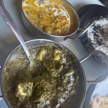 The Chennai Cafe - Veggie Korma and saag paneer - Indian Near Me - Shoreline, Washington The Chennai Cafe - Veggie Korma and saag paneer - Indian Near Me - Shoreline, Washington