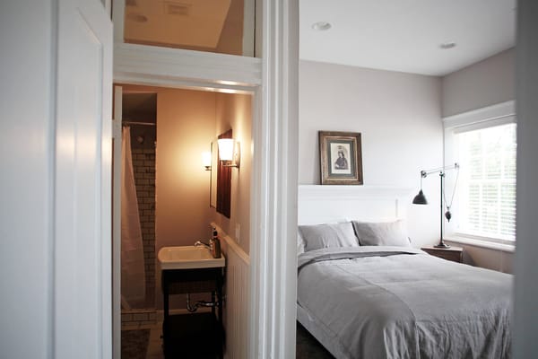Hotel Laurance by null