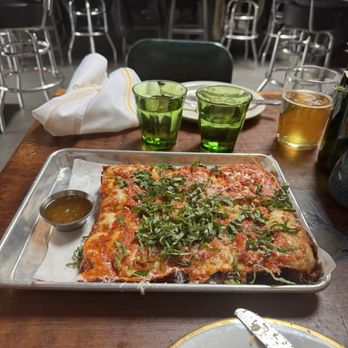 The Laundromat - Margarita Pizza - Pizza Near Me - San Francisco, California The Laundromat - Margarita Pizza - Pizza Near Me - San Francisco, California