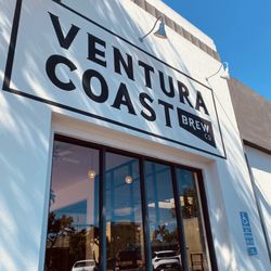 Ventura Coast Brewing - Patio side
