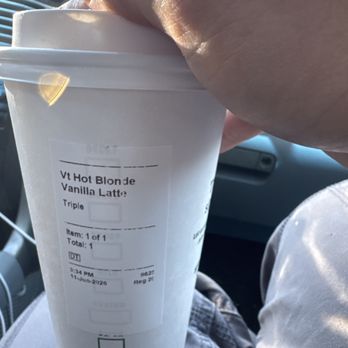 Starbucks - Coffee & Tea Near Me - Rancho Cucamonga, California
