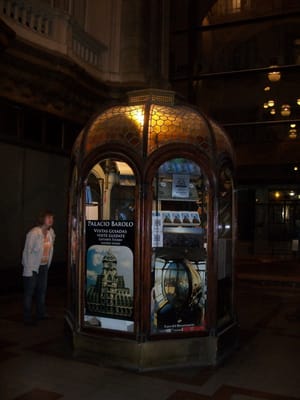 Palacio Barolo by null