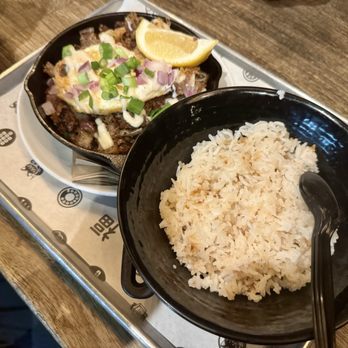 Jeepney - Sisig Pork ($19) & Garlic Rice ($5) - Filipino Near Me - Miami, Florida Jeepney - Sisig Pork ($19) & Garlic Rice ($5) - Filipino Near Me - Miami, Florida