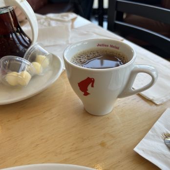 Stacked - Good coffee - Breakfast & Brunch Near Me - Oak Lawn, Illinois Stacked - Good coffee - Breakfast & Brunch Near Me - Oak Lawn, Illinois