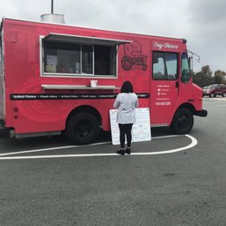 T’s Tiny Farm Food Truck