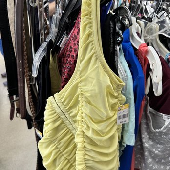 Goodwill Merrill Pointe Store - Used, Vintage & Consignment Near Me - Crown Point, Indiana Goodwill Merrill Pointe Store - Used, Vintage & Consignment Near Me - Crown Point, Indiana