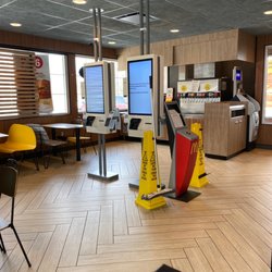 McDonald's - Dining room