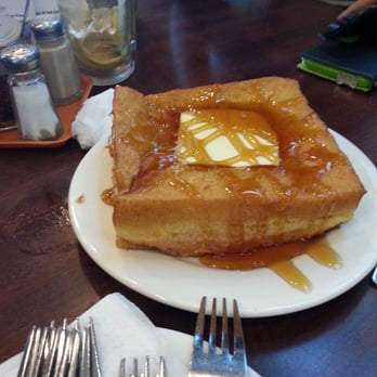 New City Restaurant - deep fried french toast loaded with butter and syrup - Chinese Near Me - Markham, Ontario New City Restaurant - deep fried french toast loaded with butter and syrup - Chinese Near Me - Markham, Ontario