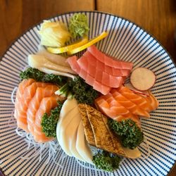 The Hungry Sumo - Sashimi for two (comes with two bowls of rice, two bowls of miso soup and two small bowls of salad with ginger type dressing).
