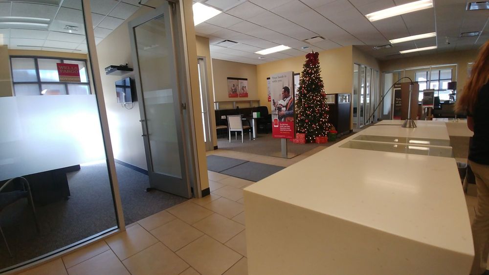 WELLS FARGO BANK Banks & Credit Unions 1840 Airport Rd, Allentown