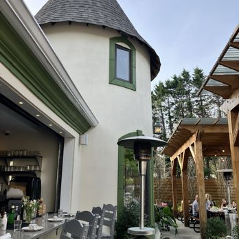 Garten - Cocktail Bars Near Me - Severna Park, Maryland