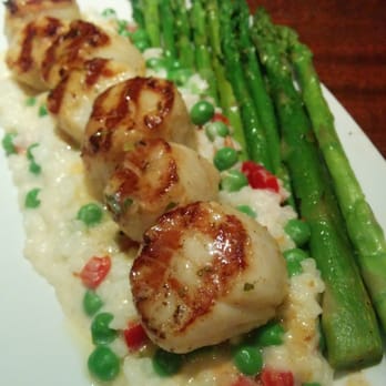 Seasons 52 - Caramelized sea scallops ... Yes just as good as if looks! Light and healthy. - New American Near Me - Lone Tree, Colorado Seasons 52 - Caramelized sea scallops ... Yes just as good as if looks! Light and healthy. - New American Near Me - Lone Tree, Colorado