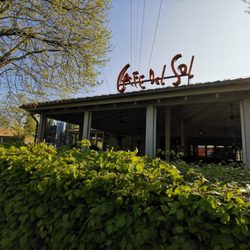 Cafe Del Sol Hamburg - Blick von der Straße aus
