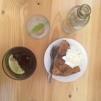 Winkel 43 - Desserts Near Me - Amsterdam, New Hampshire