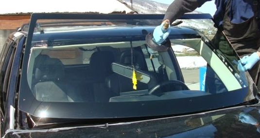 Tommy's Auto Glass & Windshield Repair