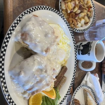 Black Bear Diner Richfield - 2 Biscuits & Gravy (1200 cals.) - Diners Near Me - Richfield, Utah Black Bear Diner Richfield - 2 Biscuits & Gravy (1200 cals.) - Diners Near Me - Richfield, Utah