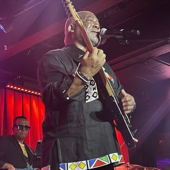 Blue Note Hawaii - Jonathan Butler - Music Venues Near Me - Honolulu, Hawaii