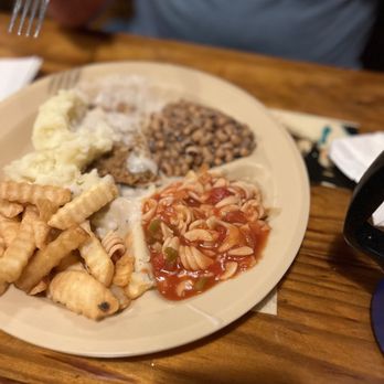 Lambert's Cafe - Macaroni & tomatoes, black eyed peas - "Pass Arounds" - Seafood Near Me - Foley, Alabama