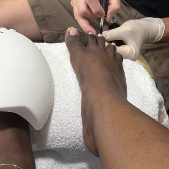 Onglerie Trang Nails - Mes pieds - Nail Salons Near Me - Montreal, Quebec Onglerie Trang Nails - Mes pieds - Nail Salons Near Me - Montreal, Quebec
